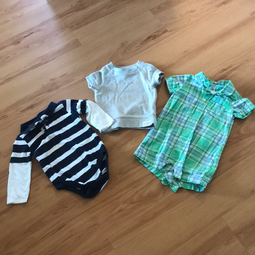 Boys 18M Lot - Set of Three Items - Romper